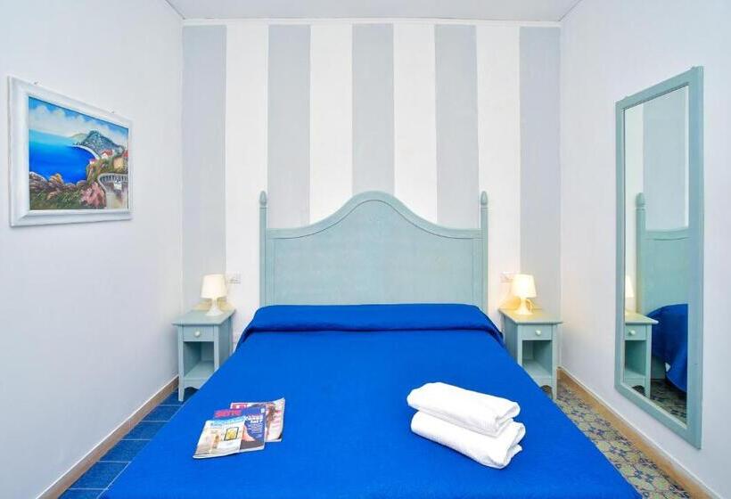 Номер Economy Индивидуальный, Charme Hotel La Villa Tina