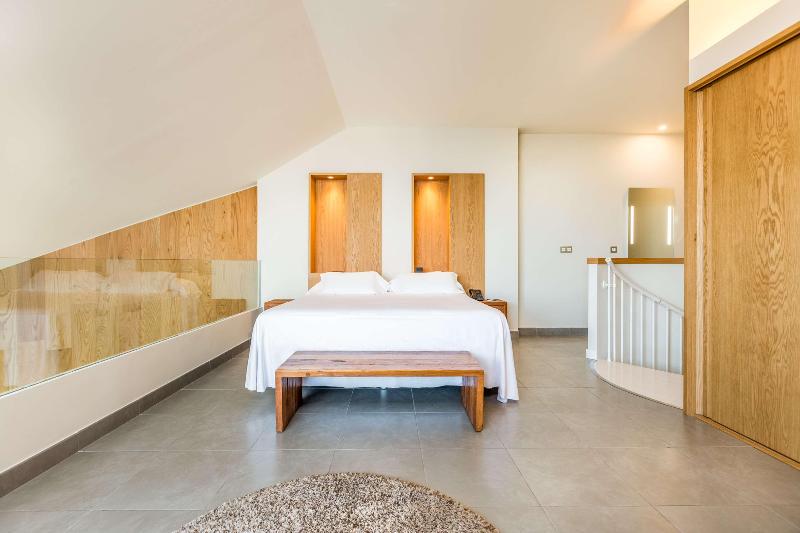 メゾネットスイート, Higueron Hotel Malaga, Curio Collection By Hilton