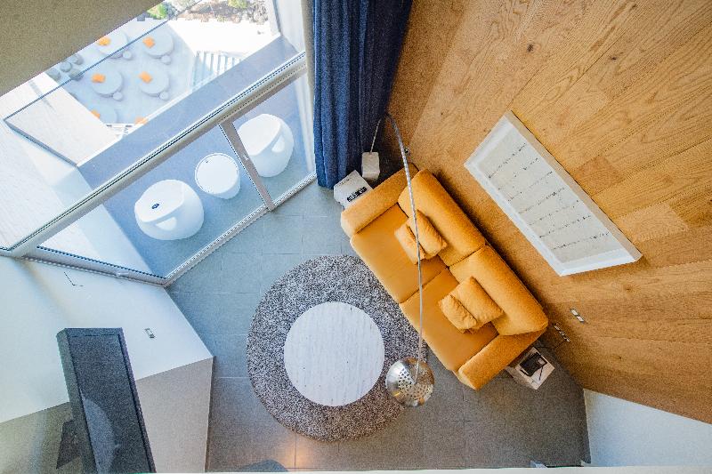メゾネットスイート, Higueron Hotel Malaga, Curio Collection By Hilton