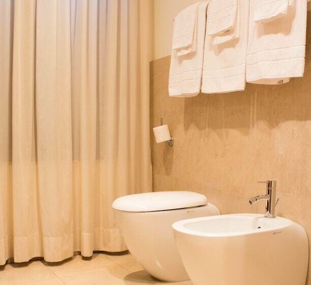 اتاق سوپریور, Country Hotel Le Querce