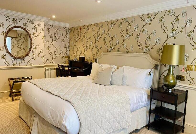 Номер Стандарт Адаптированный для Инвалидов, Ellenborough Park
