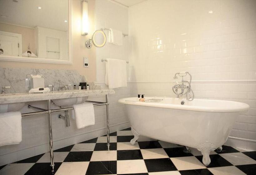 Номер Deluxe Вид на Бассейн, Ellenborough Park