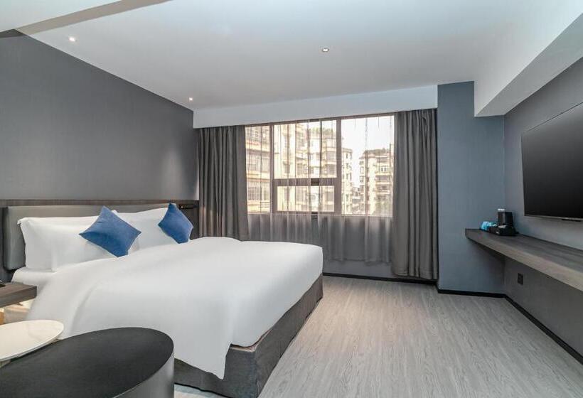 디럭스 룸, Insail Hotels