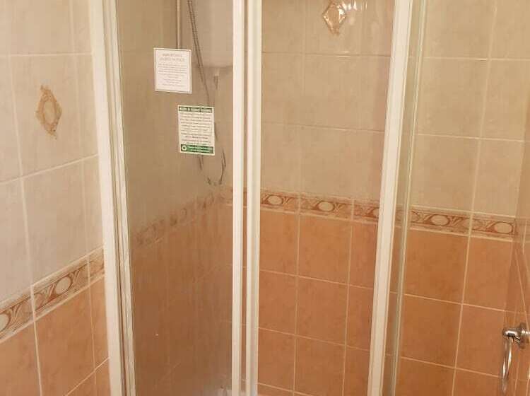 Quarto Basic, The Albany