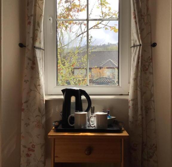 Семейный Номер Совместный Санузел, Loch Ness Backpackers Lodge