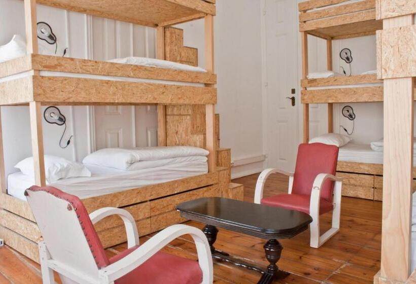 Quarto Familiar, Independente Príncipe Real