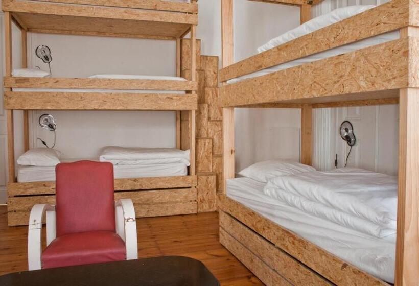 Quarto Familiar, Independente Príncipe Real