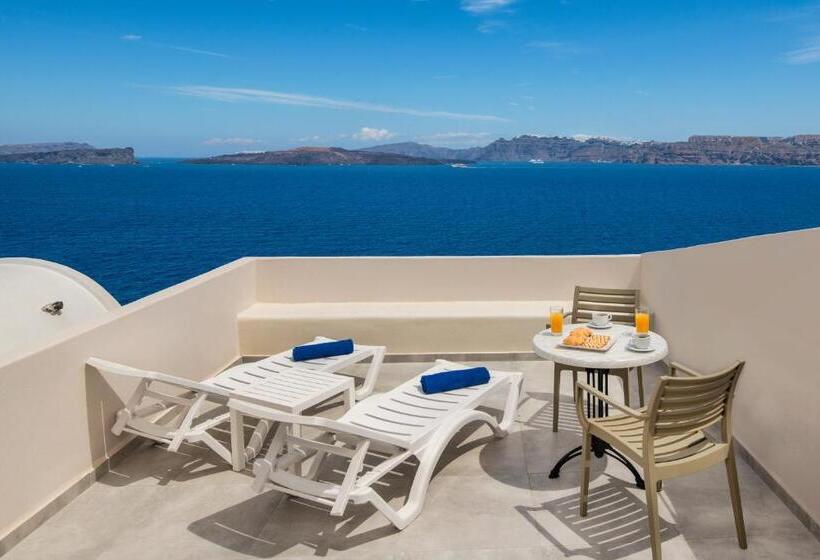 سوئیت جونیور با چشم‌انداز, Kokkinos Villas