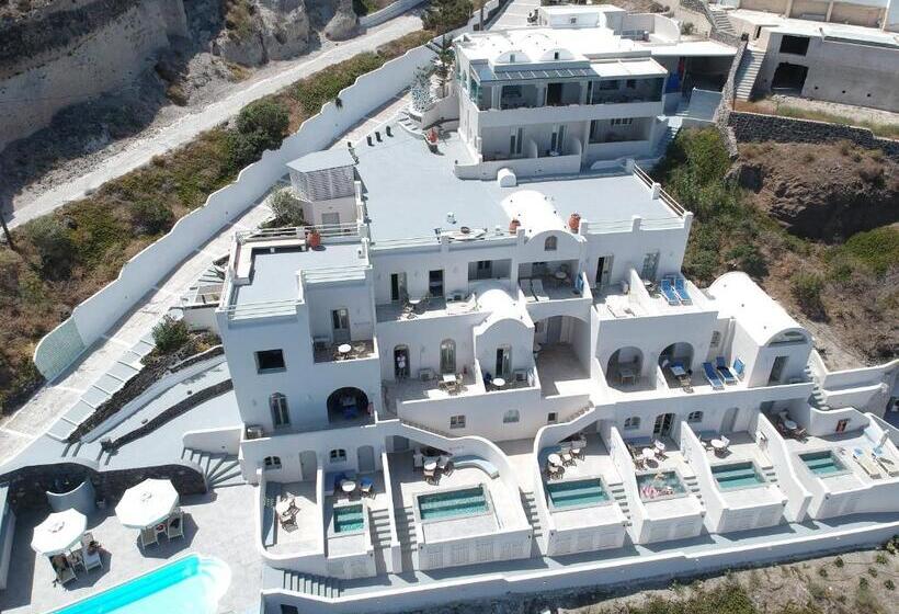 سوییت لوکس, Kokkinos Villas