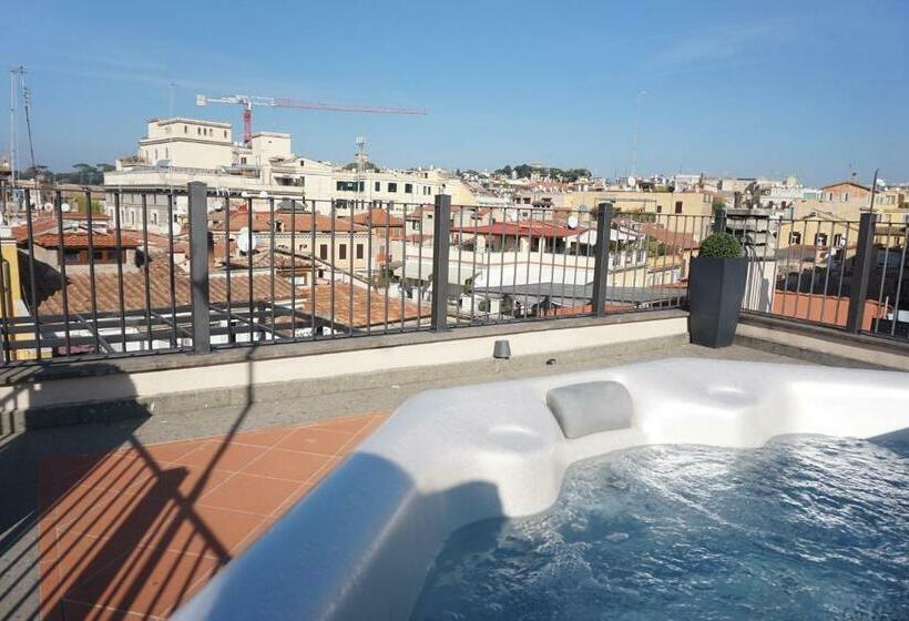 סוויטת סופריור, Trevi Palace Luxury Inn