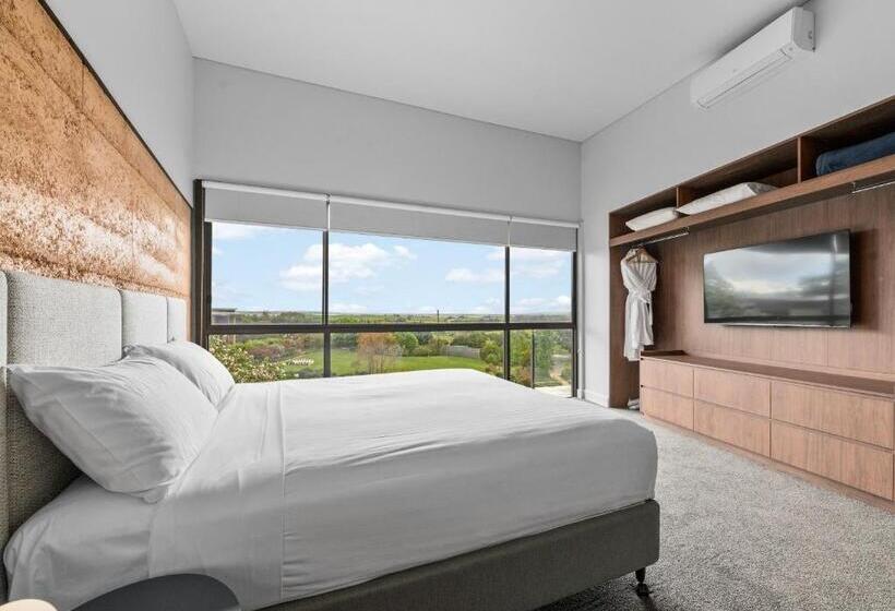 스위트, Balgownie Estate Yarra Valley