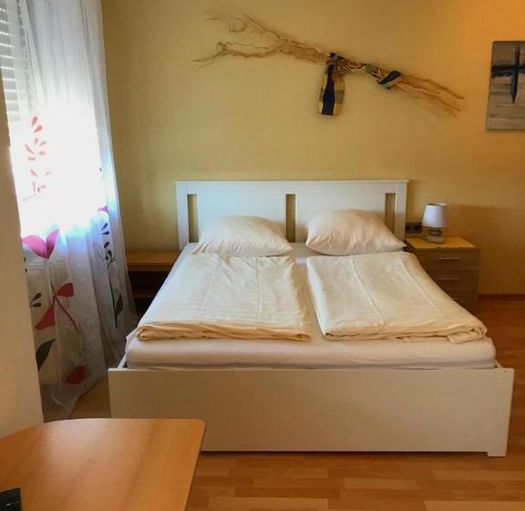 스탠다드 트리플 룸, City Hotel Kaiserhof