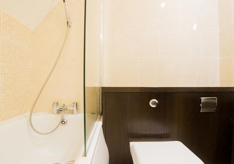 اتاق استاندارد, Hotel Majestic