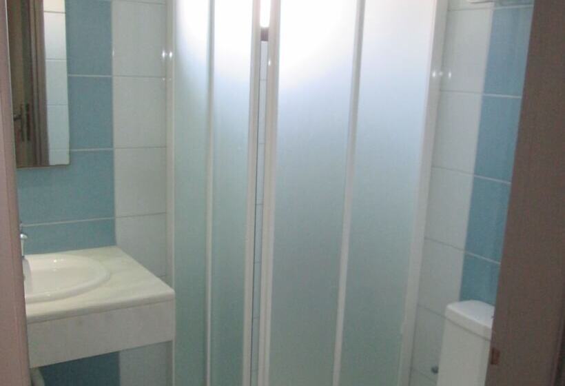 Quarto Estandar Individual, Vanisko