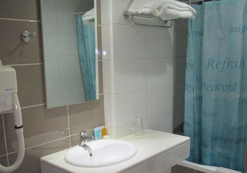 Quarto Estandar Individual, Vanisko