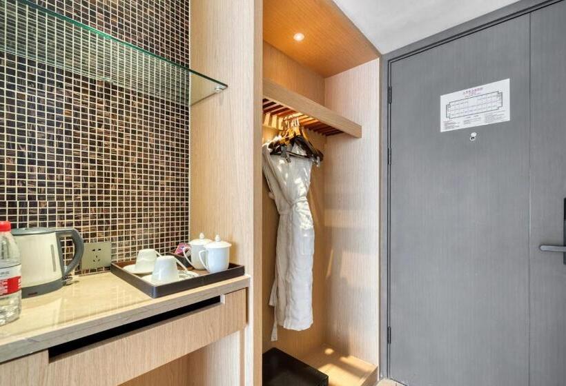Номер Deluxe Кровать Кинг Вид на Город, Yiwu International Mansion