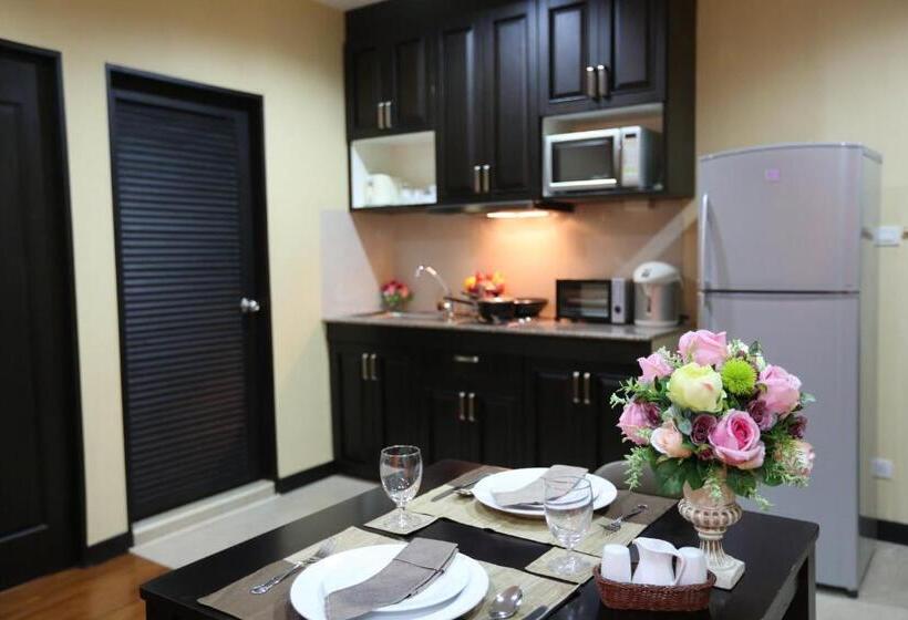 Апартаменты 1 Спальня, J   Town Serviced Apartments