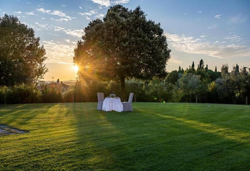 スーペリアールーム, Il Casale Del Marchese