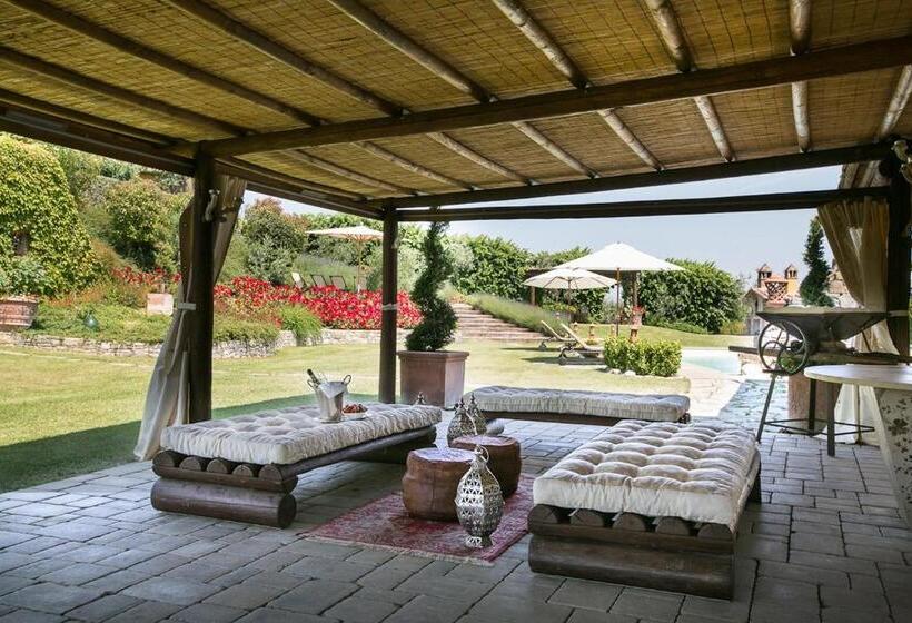 プールビュースタンダードルーム, Il Casale Del Marchese