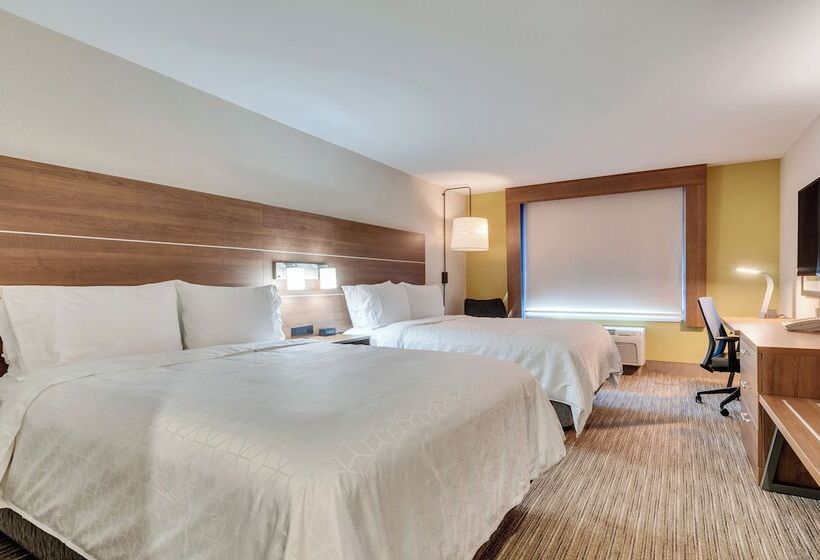 Люкс, Holiday Inn Express Hotel & Suites Lake Elsinore, An Ihg