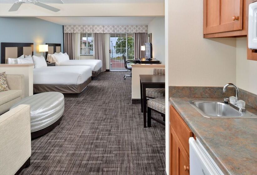 Люкс, Holiday Inn Express Hotel & Suites Saint Joseph, An Ihg