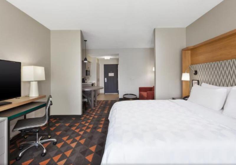 Люкс Кровать Кинг, Holiday Inn Grand Rapids   South, An Ihg