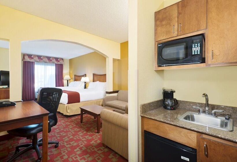 סוויטה, Holiday Inn Express Suites Little Rock West, An Ihg
