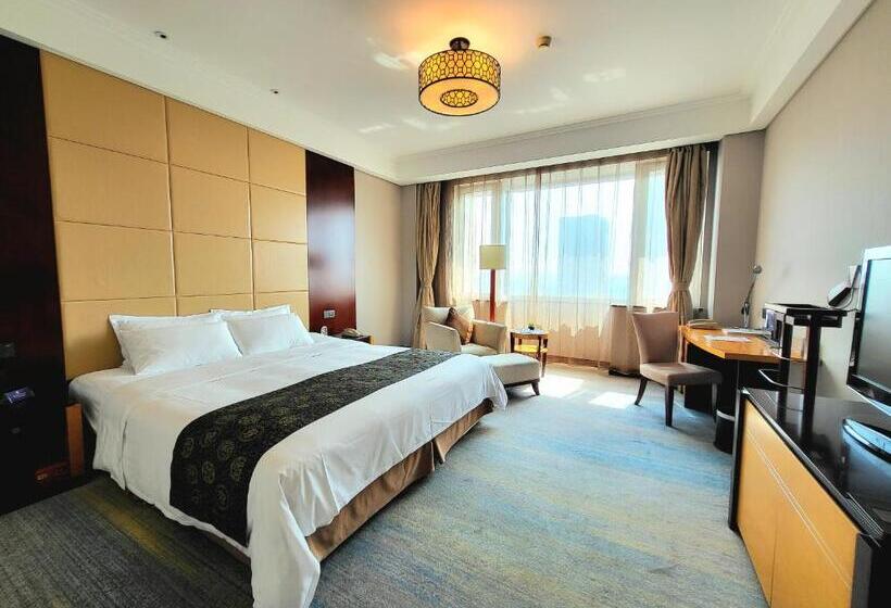 Quarto Deluxe, Tianjin Saixiang