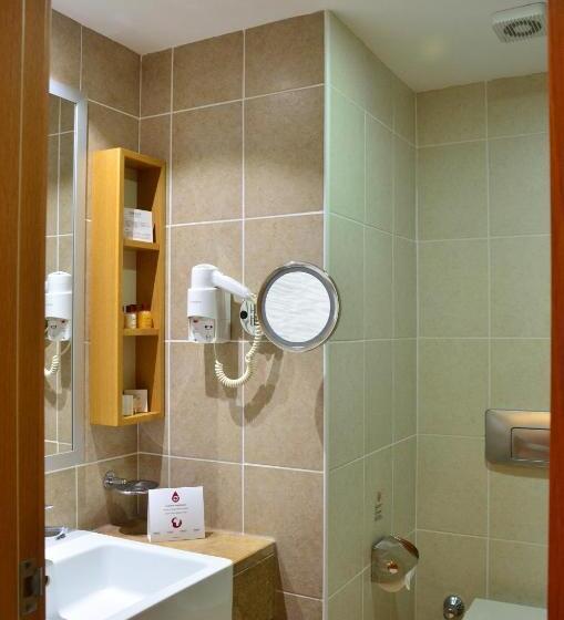 سوییت جونیور, Trendy Side Beach Adults Only