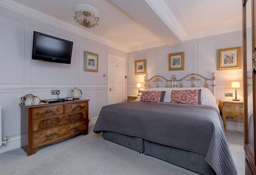 اتاق سوپریور با چشم‌انداز باغ, The Alamo Guest House