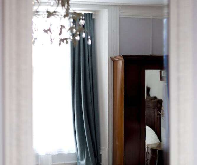 חדר סטנדרט עם מיטת קינג, The Alamo Guest House