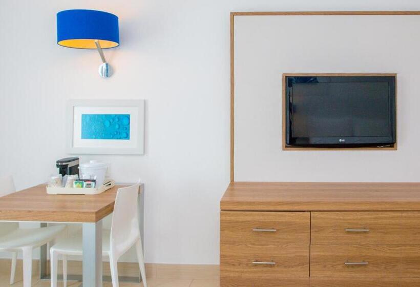 חדר סטנדרט, Holiday Inn Acapulco La Isla, An Ihg