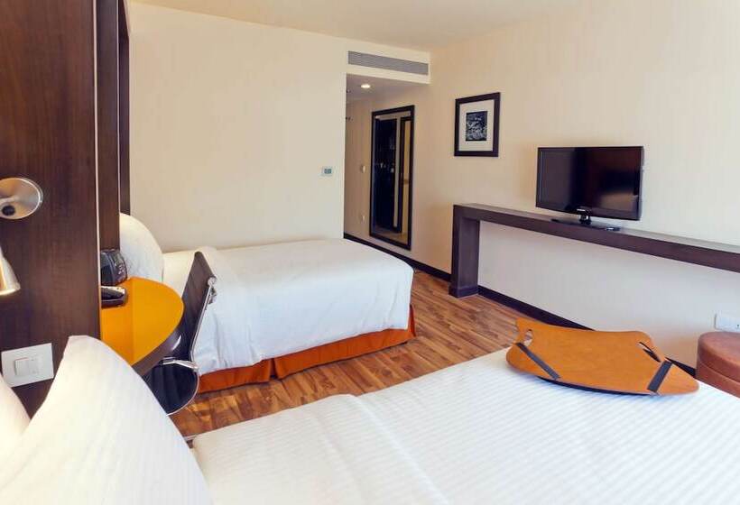 اتاق استاندارد, Hampton By Hilton Vadodara  Alkapuri