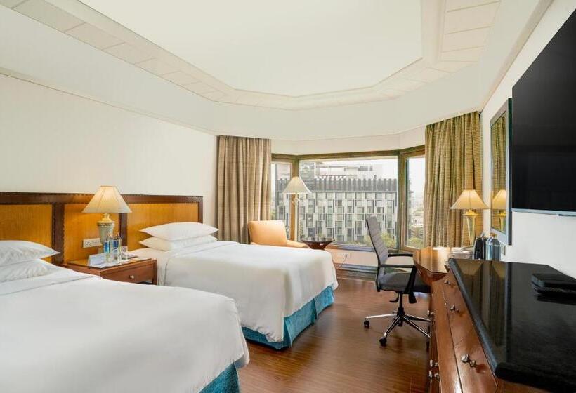 豪华房间, Hyderabad Marriott Hotel & Convention Centre