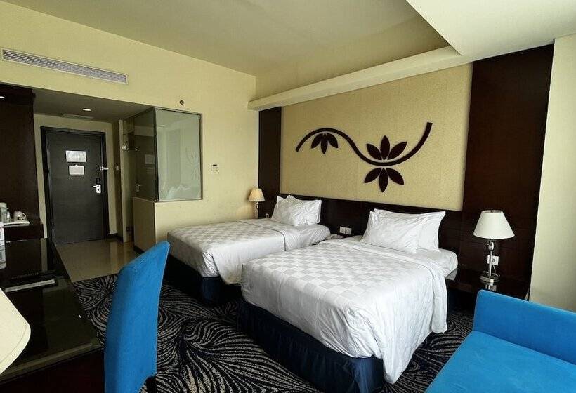 Номер Superior, Swiss Belhotel Silae Palu
