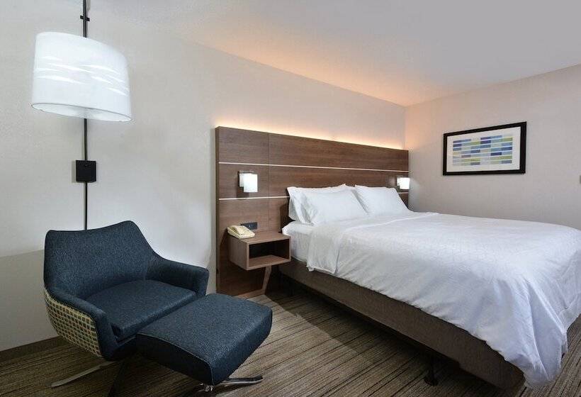 Номер Стандарт, Holiday Inn Express Raleigh Durham Airport, An Ihg