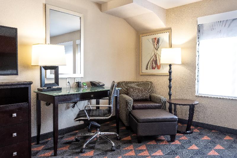 스탠다드 룸, Holiday Inn Oceanside Marina Camp Pendleton, An Ihg