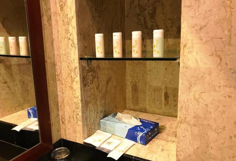 Студия Стандарт, Anugraha Boutique