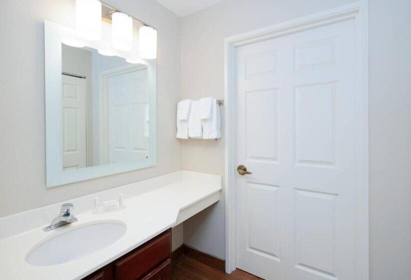 Студио Стандарт Кровать Кинг, Towneplace Suites Rochester
