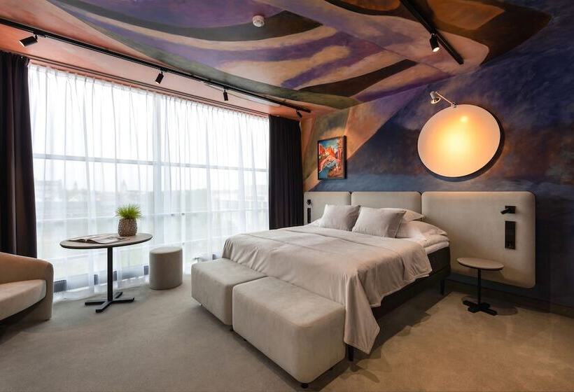 اتاق لوکس, Art Hotel Pallas By Tartuhotels