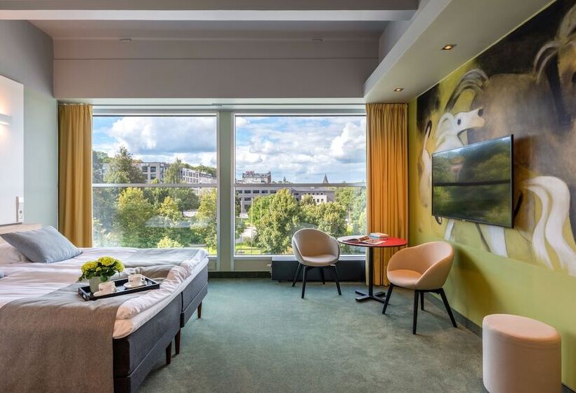 اتاق پرمیوم, Art Hotel Pallas By Tartuhotels