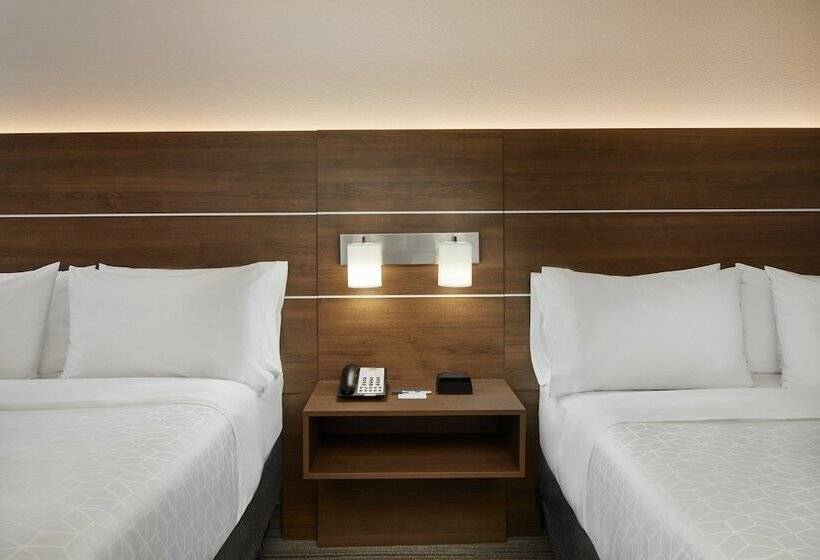 장애인을 위한 스탠다드 룸, Holiday Inn Express Hotel & Suites Pensacola West Navy Base, An Ihg