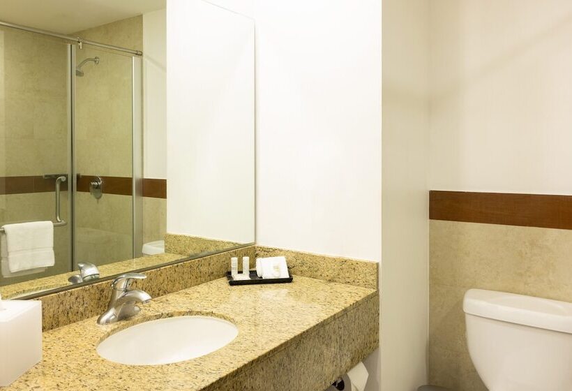סוויטת ג'וניור, Wyndham Garden Cancun Downtown