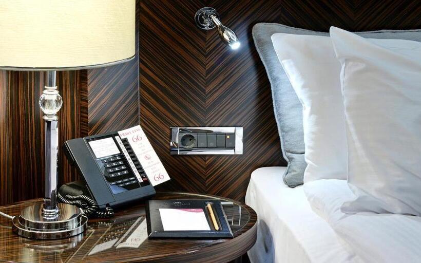 Номер Executive Кровать Кинг, Crowne Plaza Bursa Convention Center & Thermal Spa, An Ihg