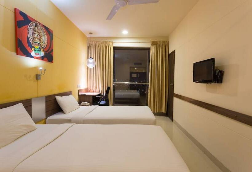 标准间, Ginger  Chennai