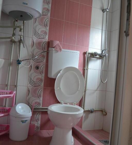 Номер Стандарт Индивидуальный Совместная Ванная, Hostel Valentin