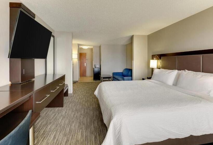 Люкс Кровать Кинг, Holiday Inn Express Hotel & Suites Bryan Montpelier, An Ihg