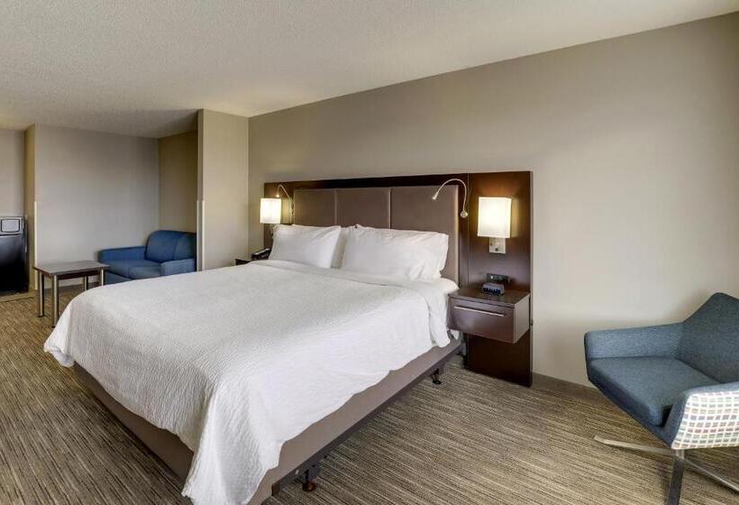 Люкс Кровать Кинг, Holiday Inn Express Hotel & Suites Bryan Montpelier, An Ihg