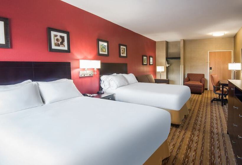 Номер Стандарт, Holiday Inn Express Hotel & Suites Wauseon, An Ihg