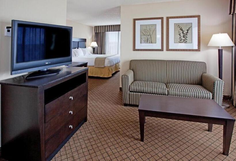 Люкс Кровать Кинг, Holiday Inn Express And Suites Newberry, An Ihg